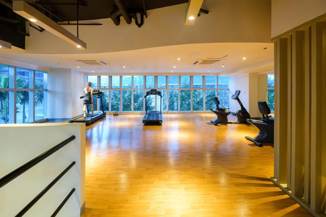 Cityscape View 2Br In Uptown Bgc W 200Mbps Wifi Taguig Esterno foto