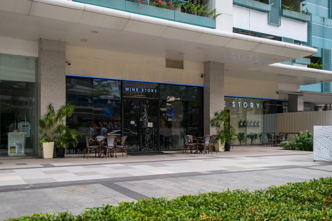 Cityscape View 2Br In Uptown Bgc W 200Mbps Wifi Taguig Esterno foto