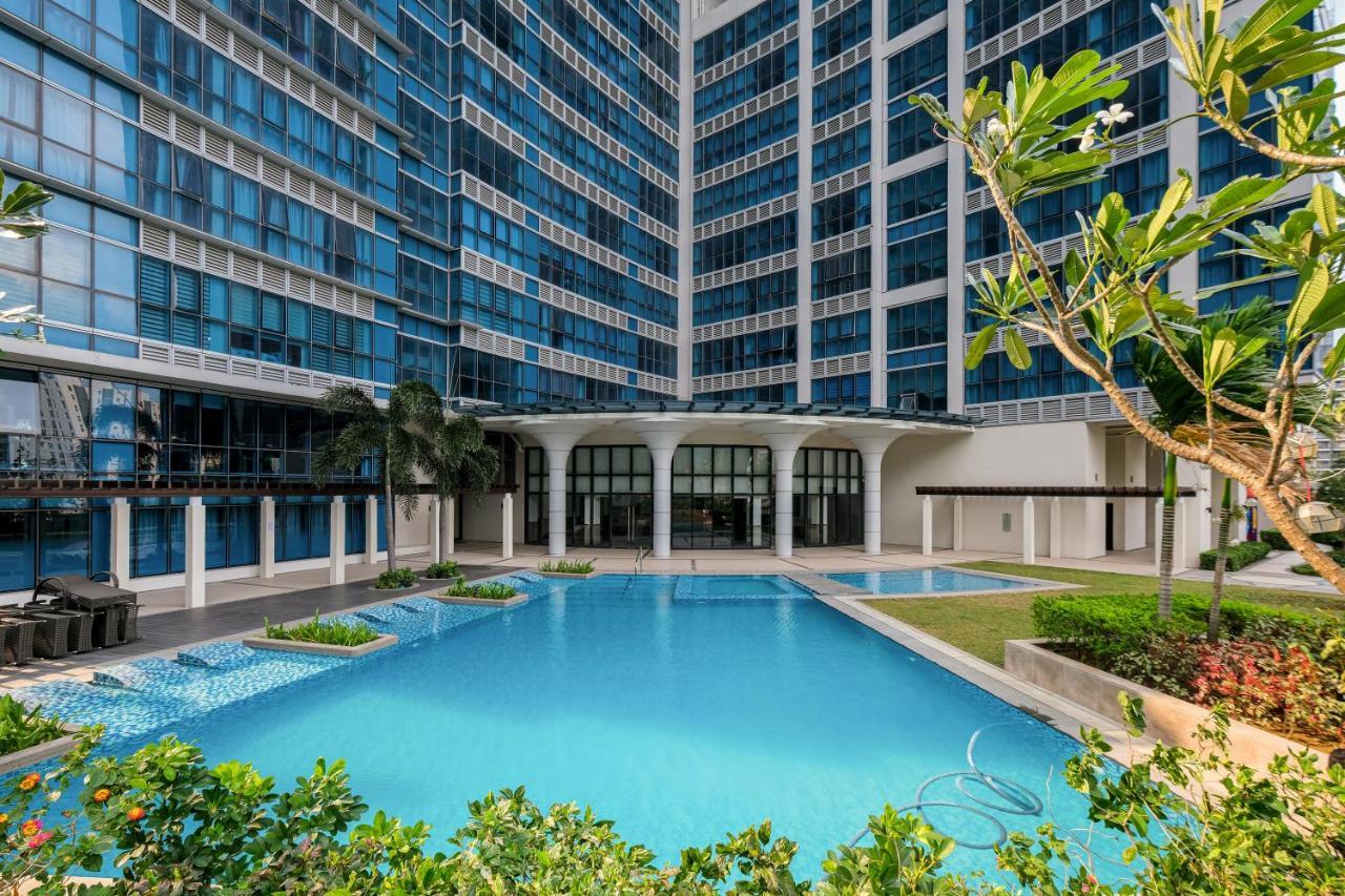 Cityscape View 2Br In Uptown Bgc W 200Mbps Wifi Taguig Esterno foto
